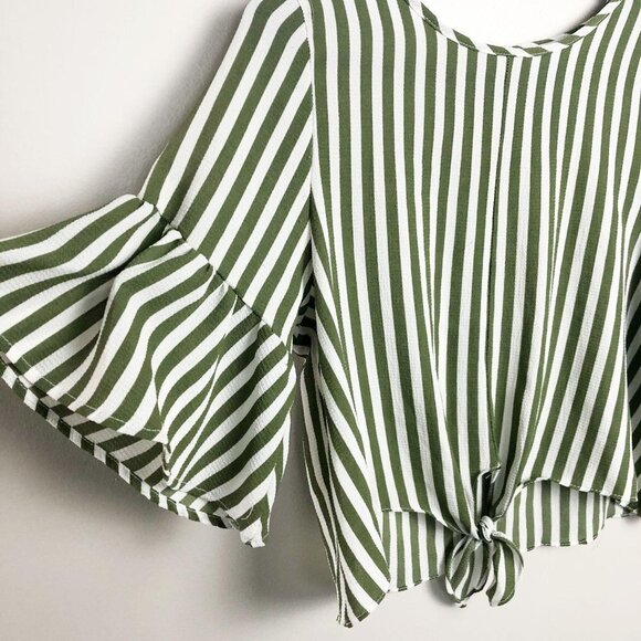 E2 Striped Tie front Cropped Blouse - Picture 3 of 7